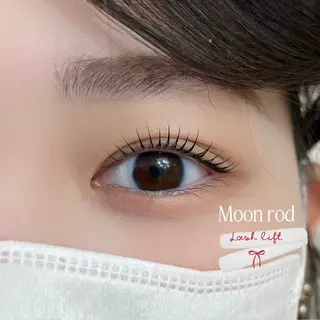 マツエク・マツパ フリルナチュール 東梅田店所属・yui  ︎︎のマツエク・マツパデザイン