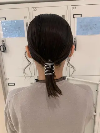 ミディアム ヘアアレンジ ミドウチ アヤカのヘアスタイル