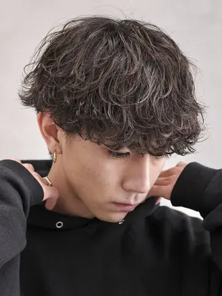パーマ メンズ テラス阿倍野店所属・メンズパーマ職人馬場 和哉のヘアスタイル
