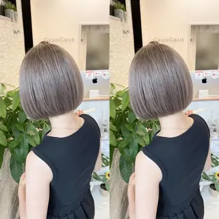 ショート Y Uのヘアスタイル