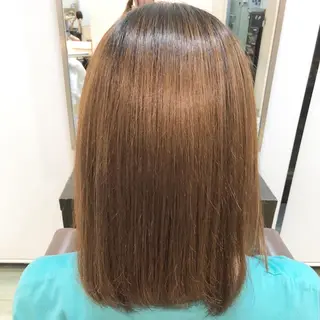 セミロング 小宮 真理奈のヘアスタイル
