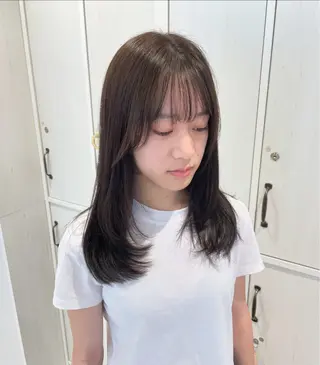 セミロング カラー ヘアアレンジ 🌟当日予約OK🌟 西野楓加のヘアスタイル
