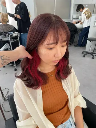 セミロング カラー ヘアアレンジ Cielro/ダブル カラー/西田咲希のヘアスタイル