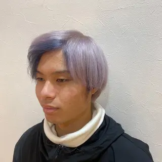 ショート カラー 井手 孔介のヘアスタイル