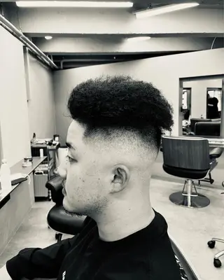 ショート メンズ 池袋メンズパーマ フェード純平のヘアスタイル