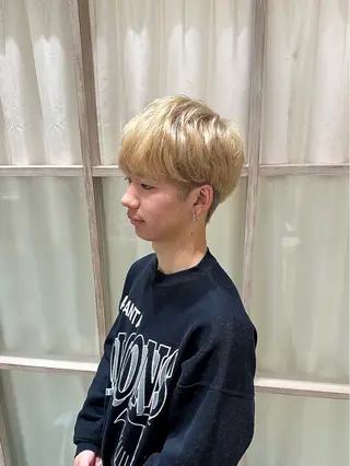 メンズ N,SOL / 岩上 新大のヘアスタイル
