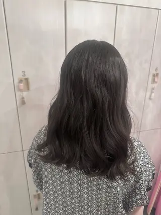 セミロング 古澤 由紀子のヘアスタイル