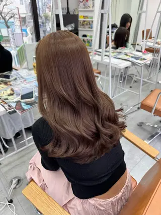 ロング カラー 髪質改善艶カラー🩶 Nanako ⟡.·のヘアスタイル