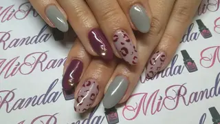 ネイル MiRanda 保坂 舞のネイルデザイン