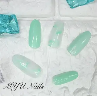 ネイル ニュアンスネイル🌈 MYU Nailsのネイルデザイン
