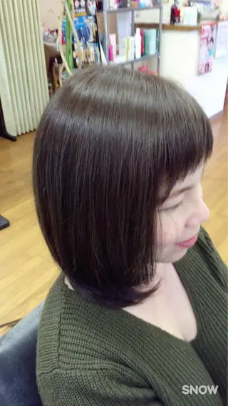 ミディアム 加藤 千秋のヘアスタイル