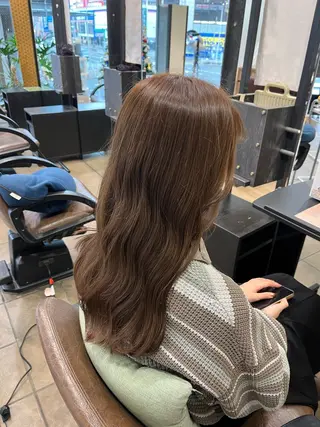 セミロング カラー 暖色カラー/美髪矯正 /フクダ モエ🐿のヘアスタイル