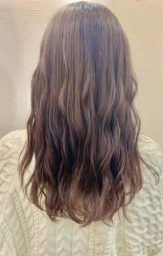 ロング 石原 姫菜のヘアスタイル