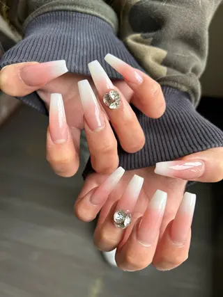 ネイル ✴︎ Delightのネイルデザイン