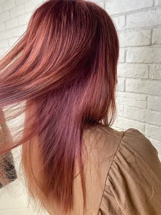 セミロング カラー deseo 透明色艶カラーツバサのヘアスタイル