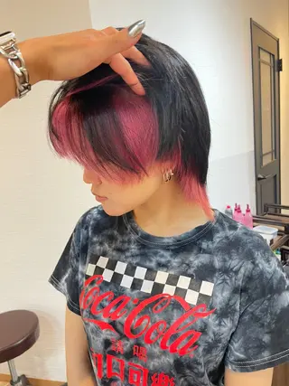 ショート カラー YUI/ ブリーチカラー🌷のヘアスタイル