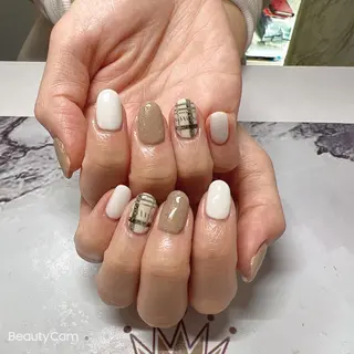 ネイル ガレンドウ 白澤 愛子のネイルデザイン