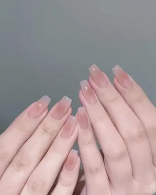 ネイル RAFFINE haru🦋🩵のネイルデザイン