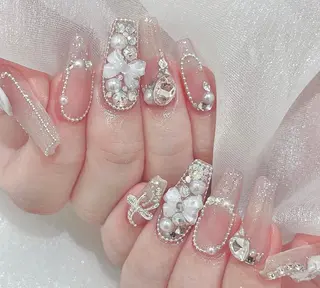 ネイル HIN NAILのネイルデザイン