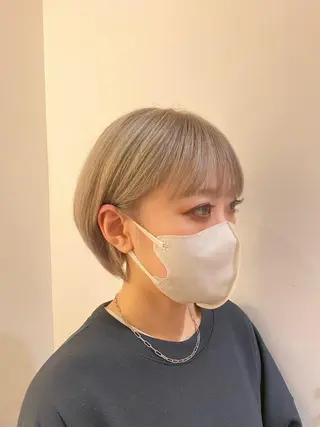 ショート レイヤー/グレージュ メンズパーマのヘアスタイル