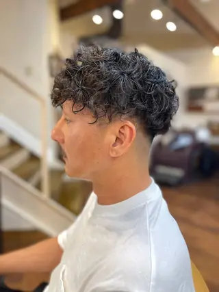 ショート パーマ メンズ 女性理容師 黒岩　さちのヘアスタイル