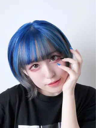 ショート カラー ヘアアレンジ 推し活専用 【派手髪】飯野ゆかりのヘアスタイル