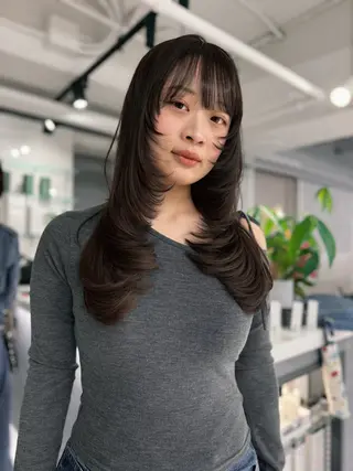 sena⌇ベージュ⌇ ブリーチなしWカラーのヘアスタイル