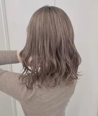 ミディアム 三輪 恭平のヘアスタイル