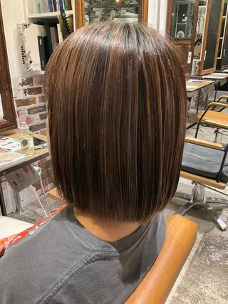 ミディアム カラー 髙橋紋菜🍏 イオンモール名取2階のヘアスタイル