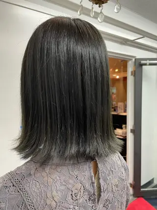 ミディアム カラー 江里口 愛のヘアスタイル