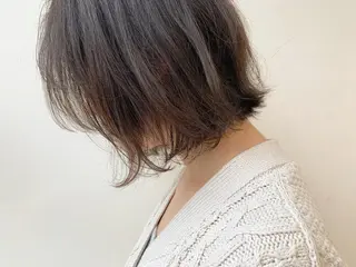 ショート カラー 立川 奈那子のヘアスタイル