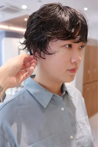 ショート パーマ 小川 光のヘアスタイル
