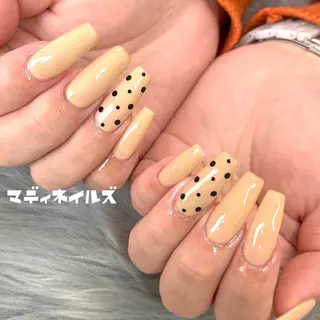 ネイル MADDYNAILS ✴︎柏痛ネイルのネイルデザイン
