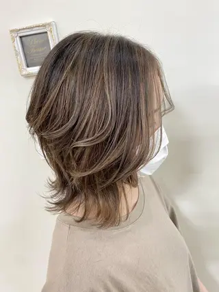 カラー SALOWIN栄 高須大貴のヘアスタイル