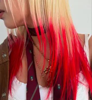 ロング 韓国ヘア/ハイトーン RYUSEIのヘアスタイル