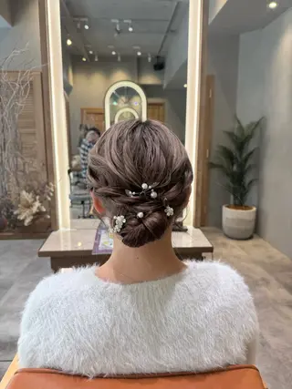 ヘアアレンジ ☁️olelo国立 ☁️Minoriのヘアスタイル