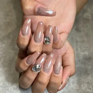 ネイル Nailist Aoiのネイルデザイン