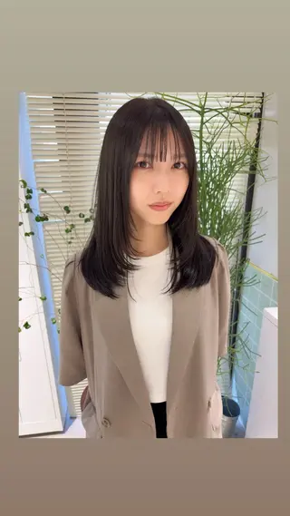 セミロング カラー ヘアアレンジ 二ヶ月綺麗なデザイン カット/星野六三四のヘアスタイル
