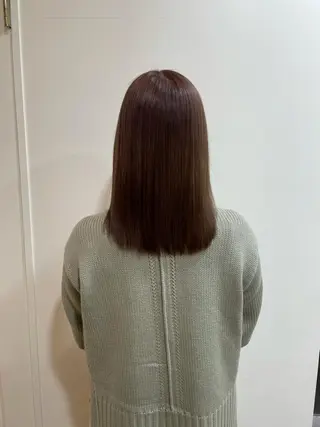 ミディアム カラー MIOベージュカラー 柔らかいカラーのヘアスタイル