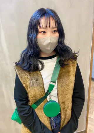 ミディアム カラー パーマ ヘアアレンジ デザインカラー/ボブ ブリーチカラー/ユリのヘアスタイル