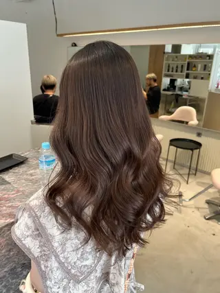 セミロング カラー 池田 寿子のヘアスタイル