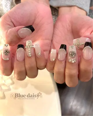 ネイル Blue daisy 栄本店のネイルデザイン