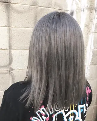 カラー ダブルスキルエクステ /羽エクステ白石宇由のヘアスタイル