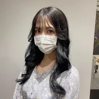 ロング カラー パーマ ヘアアレンジ 新宿⌇韓国風ヘア ⌇透明感カラーのヘアスタイル