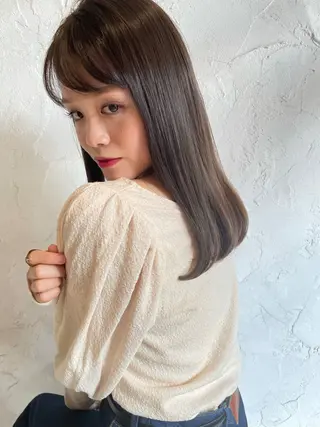 セミロング tocca八王子 AYAKAのヘアスタイル