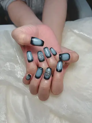 ネイル 🌻ネイルサロン ブラン　cocoのネイルデザイン