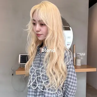 カラー 暖色カラー推し/ トヤエリコのヘアスタイル