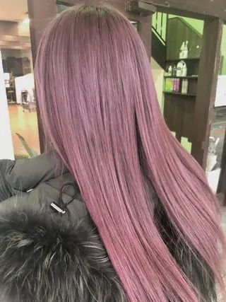 カラー ダブルスキルエクステ /羽エクステ白石宇由のヘアスタイル
