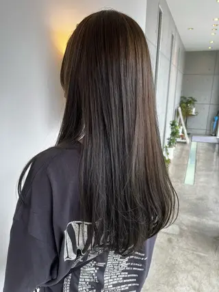 ロング おせ ちさとのヘアスタイル