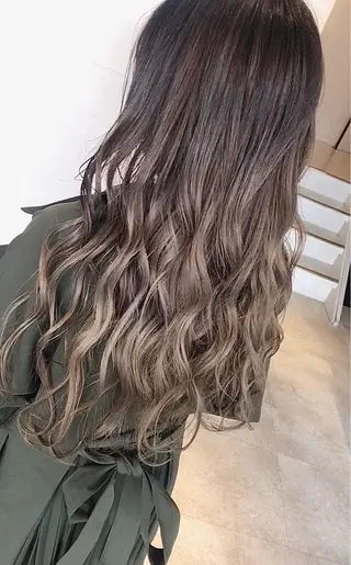 ロング カラー パーマ ヘアアレンジ メンズ キッズ ネイル マツエク・マツパ 圧倒的なクォリティ✨ waku 岡崎店のヘアスタイル